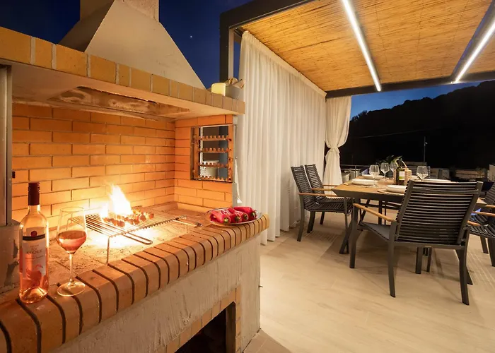 Sofimar By The 别墅