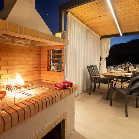 Sofimar By The Villa