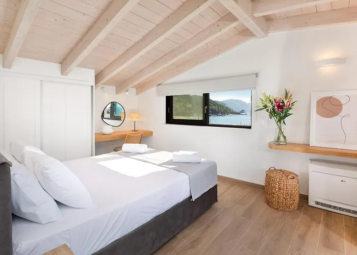 Sofimar By The Villa