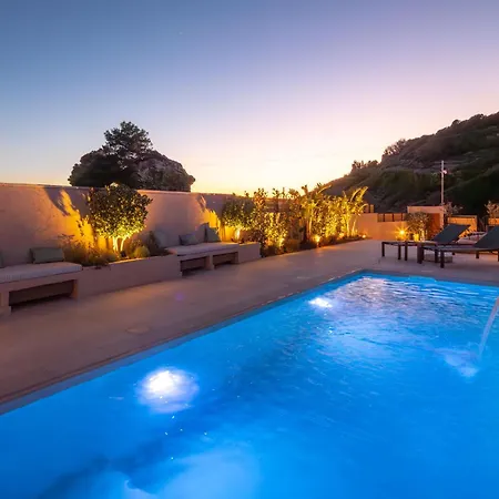 Villa Sofimar By The *