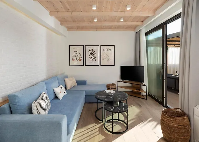 Sofimar By The Villa